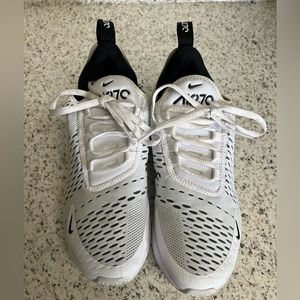 Nike Air Max 270 Sneaker